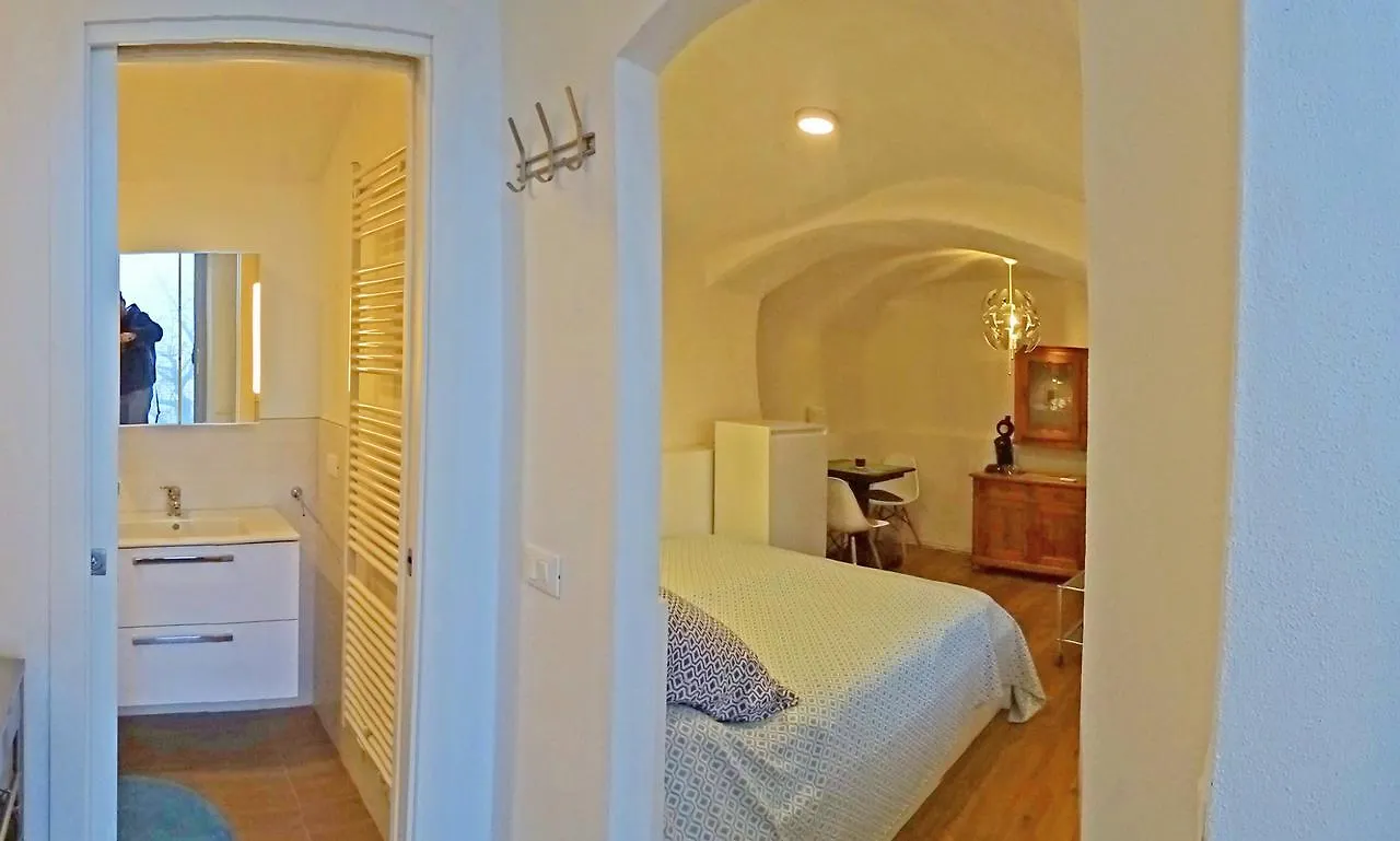Casa Mele By Gardadomusmea Apartment Tremosine