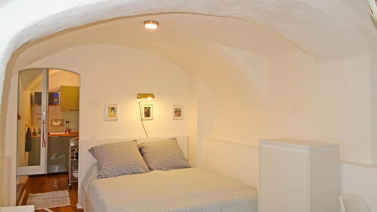 Casa Mele By Gardadomusmea Apartment Tremosine